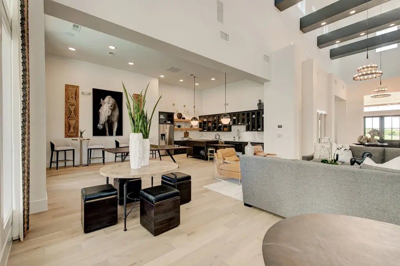 35 West Interiors