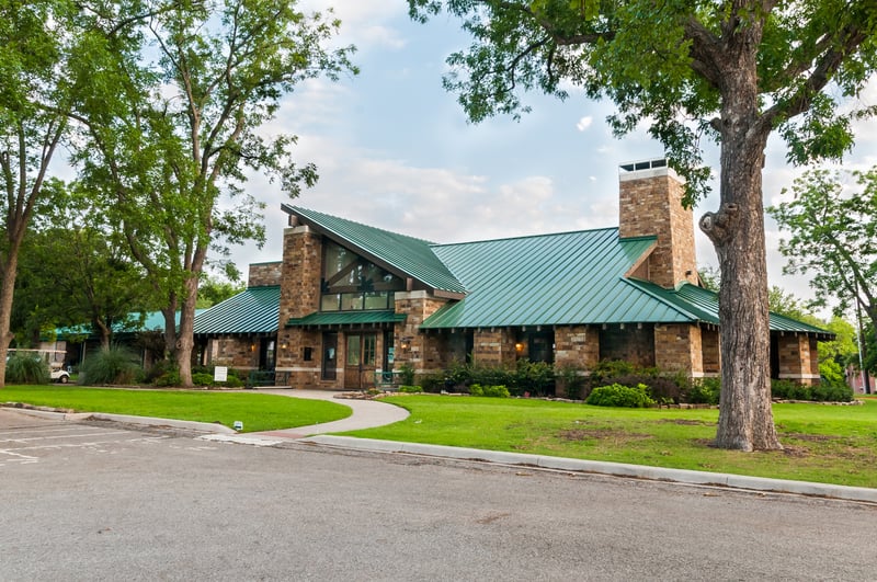 Oak Hollow Golf Club